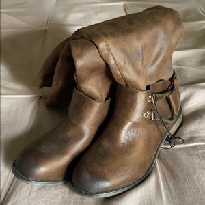 Brand New Buckle Boot